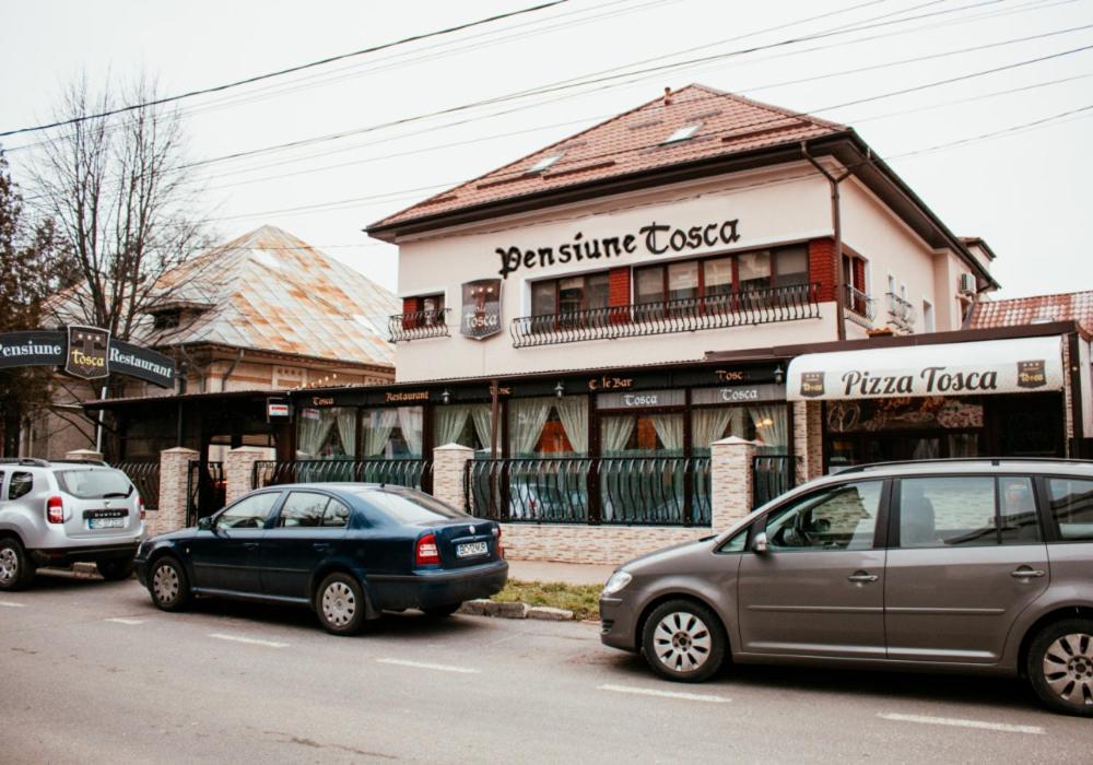 Pensiune Turistica Tosca Bacău Exteriör bild
