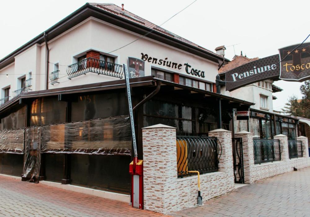Pensiune Turistica Tosca Bacău Exteriör bild